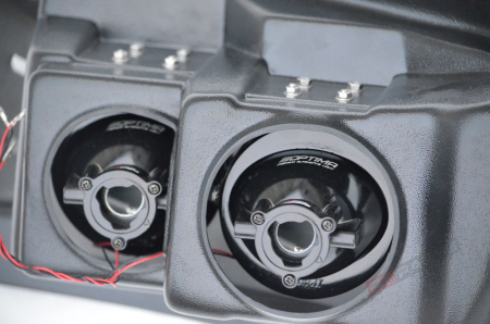 Корпуса + маски для установки линз вместо ПТФ Toyota Land Cruiser Prado 120 2002-2008